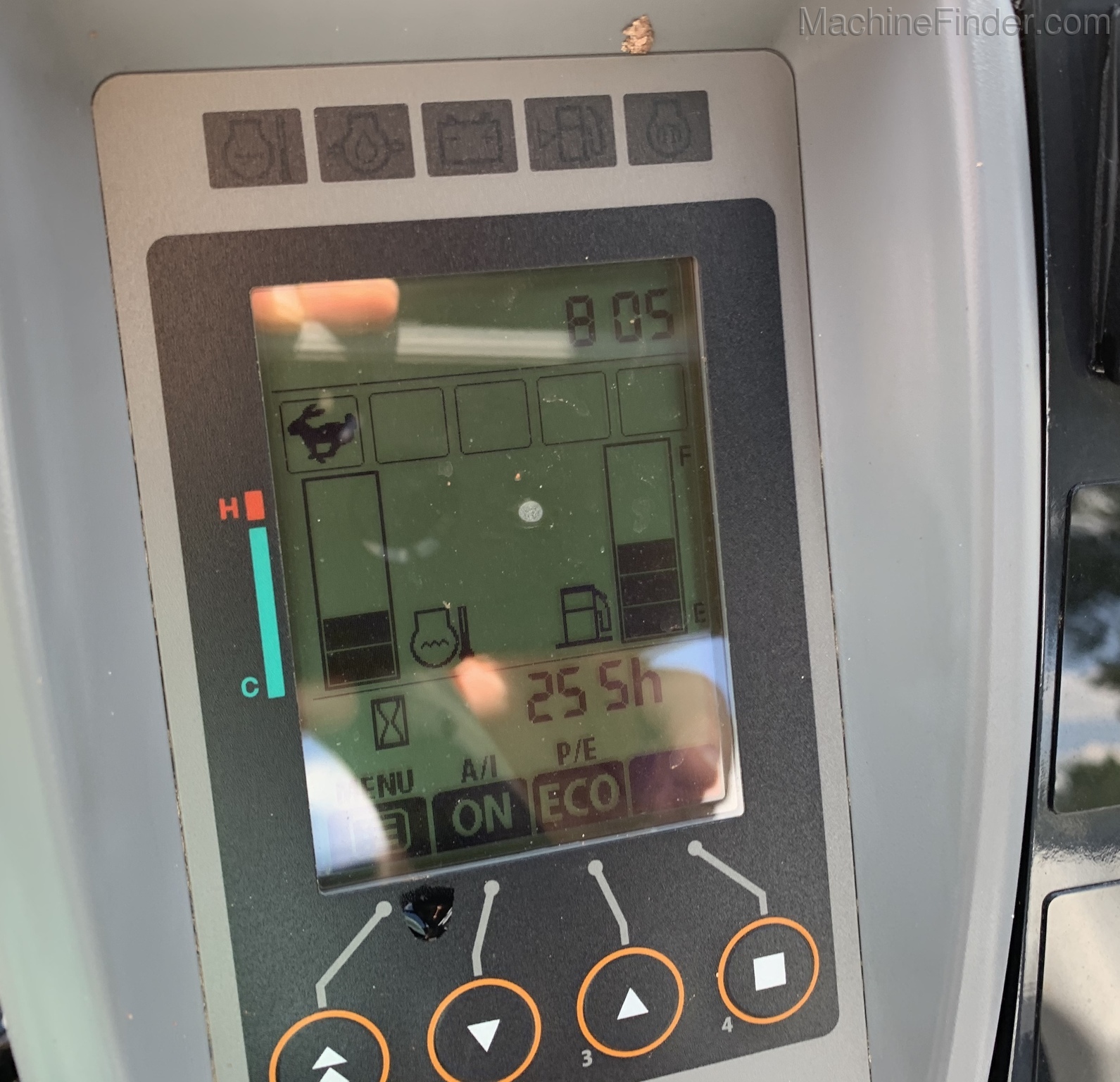 2020 John Deere 35G Image 8