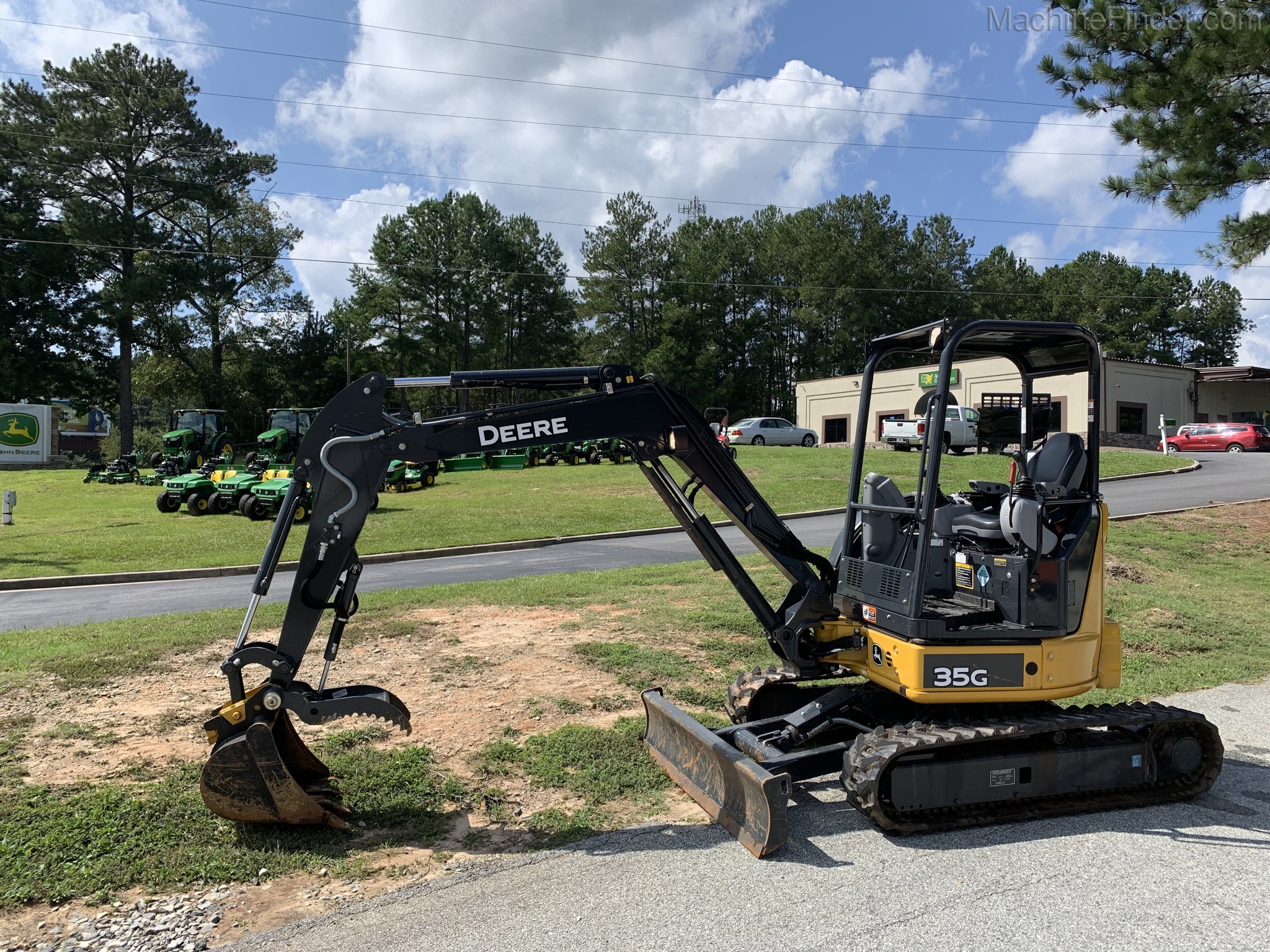 2020 John Deere 35G Image 6