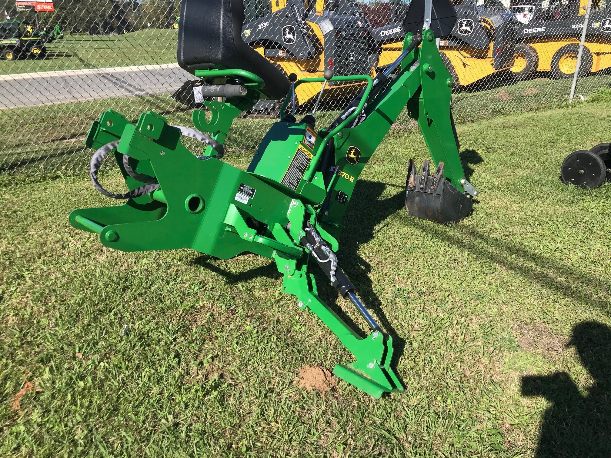 2019 John Deere 370B Image 1