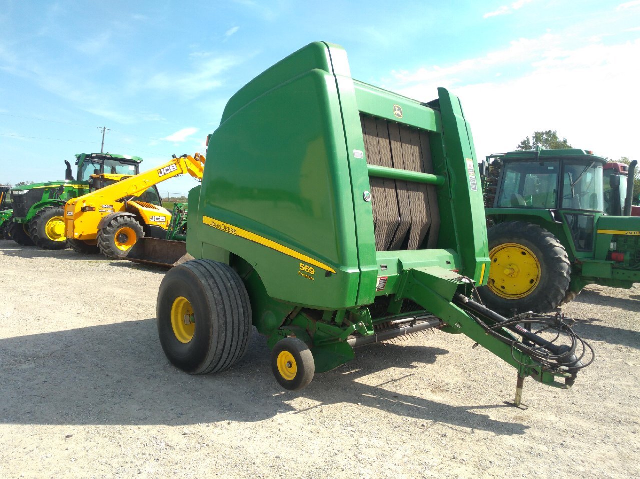 2014 John Deere 569 Premium Round Balers