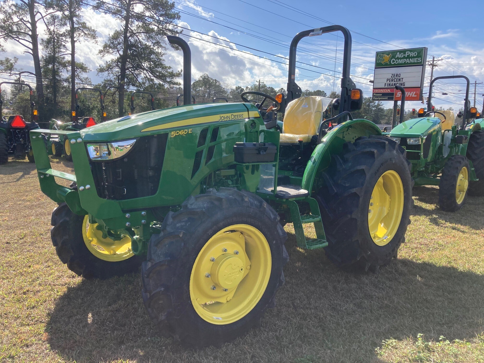 2024 John Deere 5060E Image 4