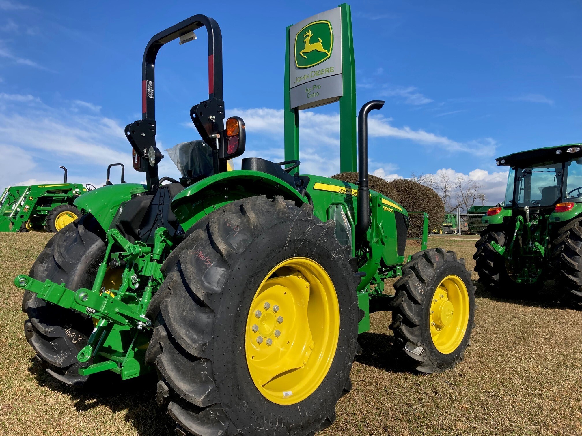 2024 John Deere 5060E Image 5