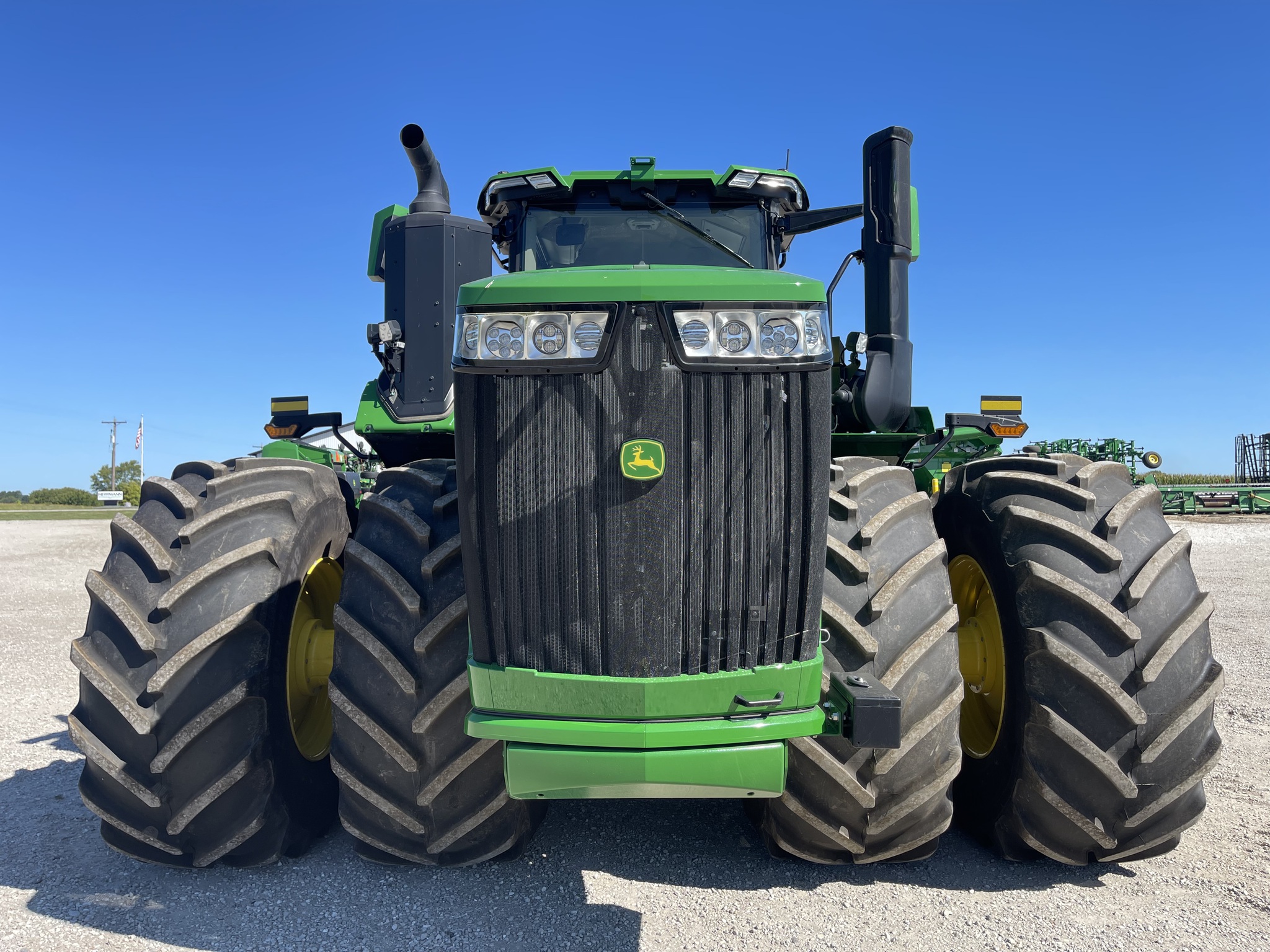 2023 John Deere 9R 490 at Heritage Tractor in Brimfield, IL