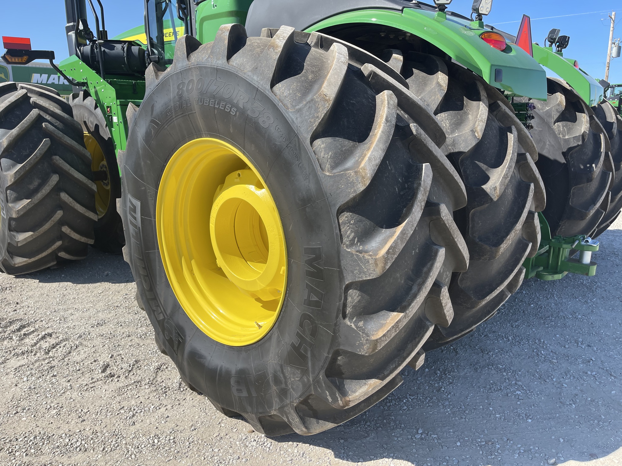  2023 John Deere 9R 490 at Heritage Tractor in Brimfield, IL