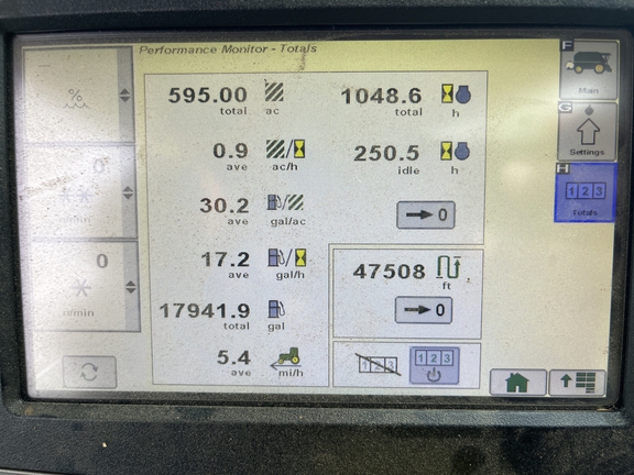 2018 John Deere CP690 Photo 11